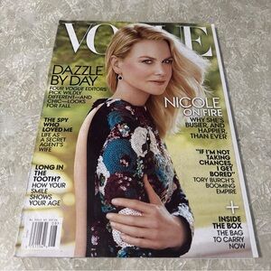 Vogue Magazine August 2015 Nicole Kidman On Fire + Dazzle By Day